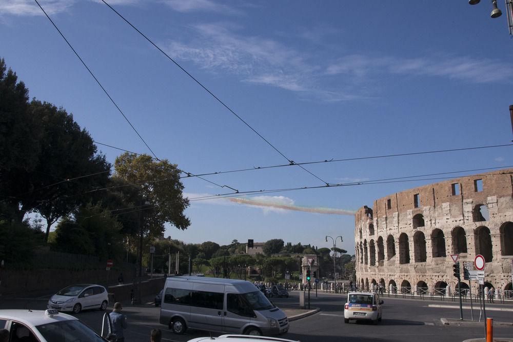 B&B Colosseo Panoramic Rooms Roma Exterior foto