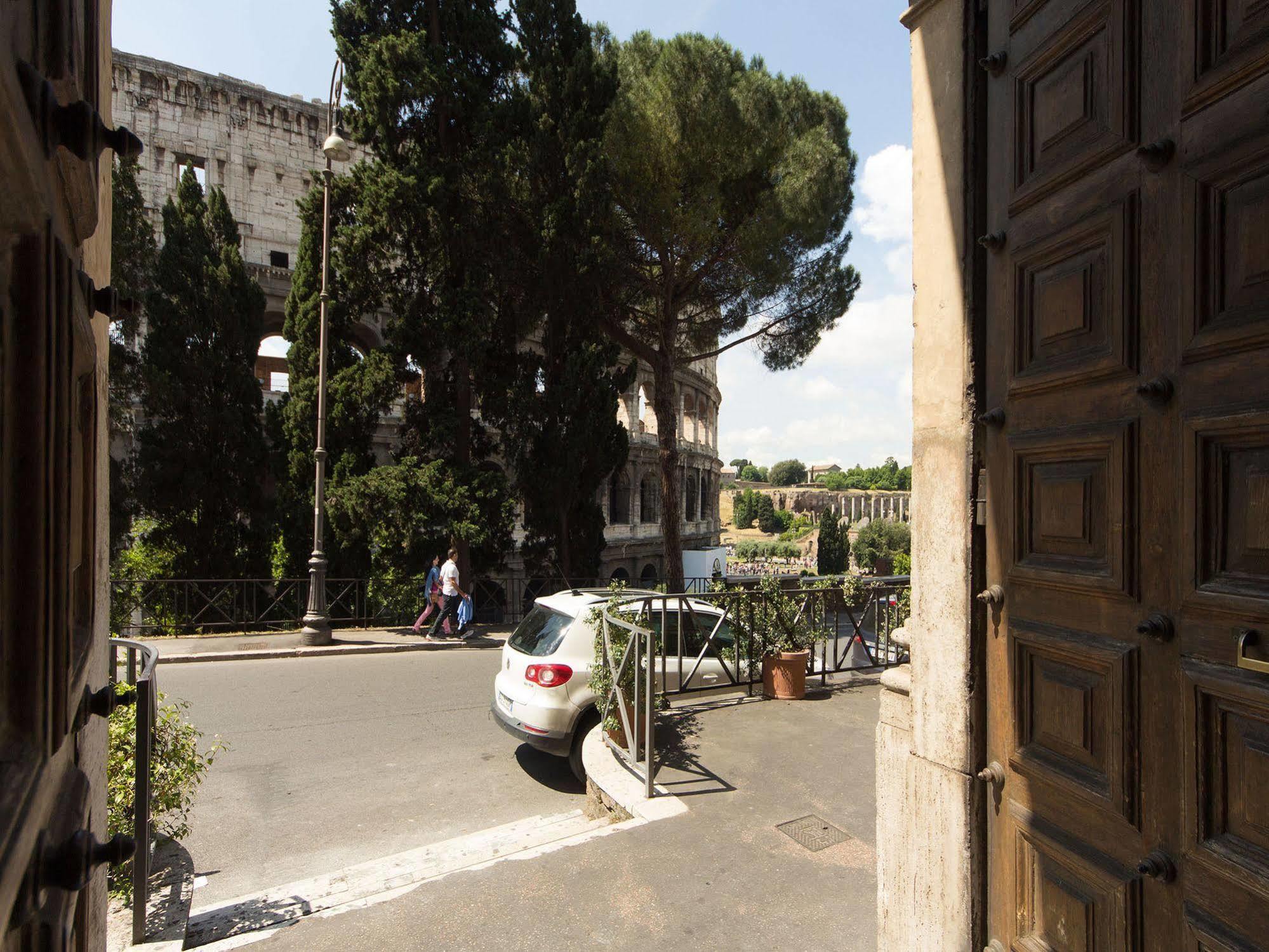 B&B Colosseo Panoramic Rooms Roma Exterior foto